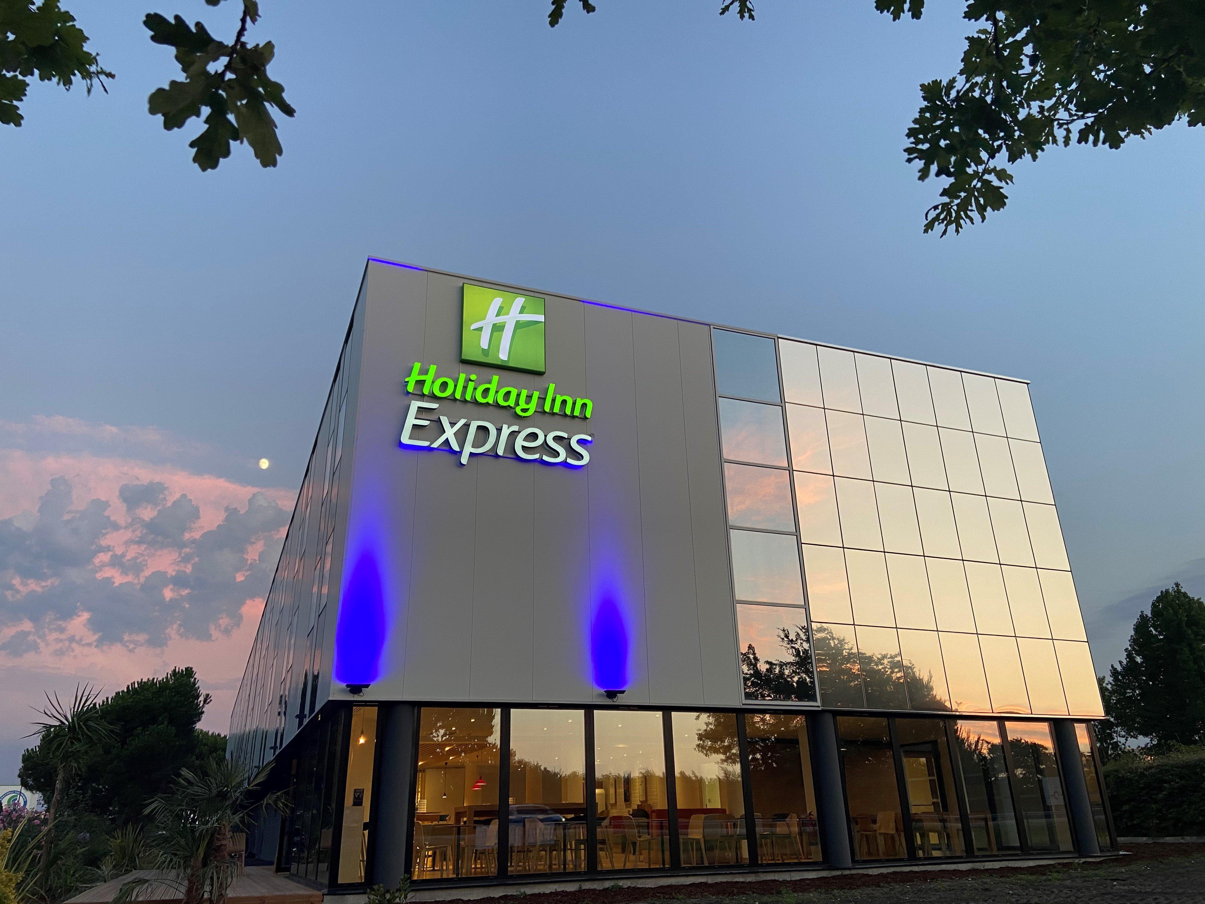 Holiday Inn Express - Arcachon - La Teste, An Ihg Hotel ภายนอก รูปภาพ